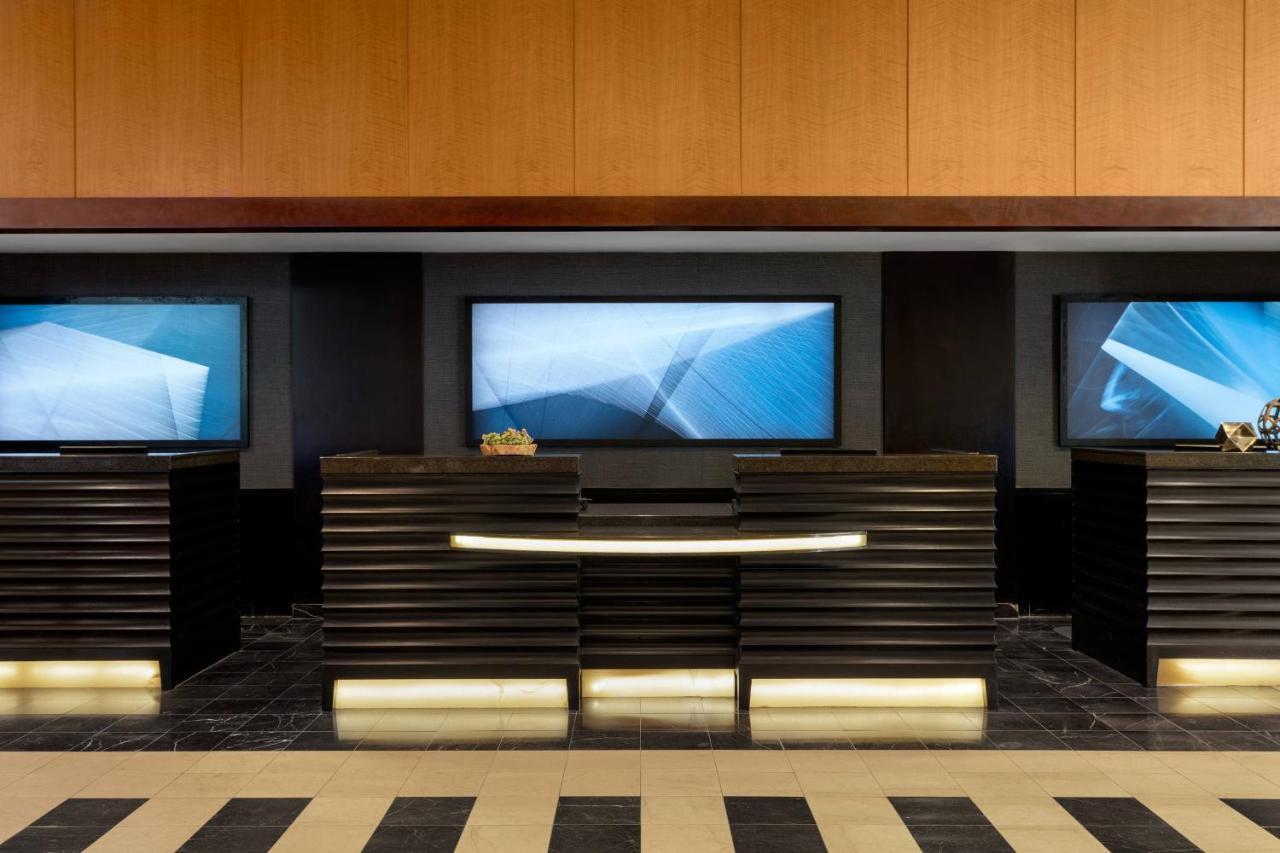Hotel Crystal Gateway Marriott à Arlington Extérieur photo